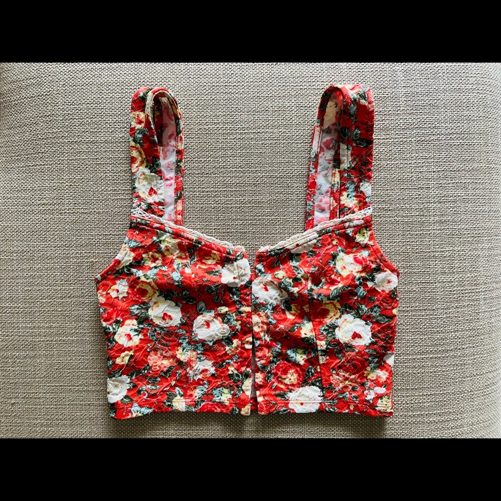Kimchi Blue floral midriff